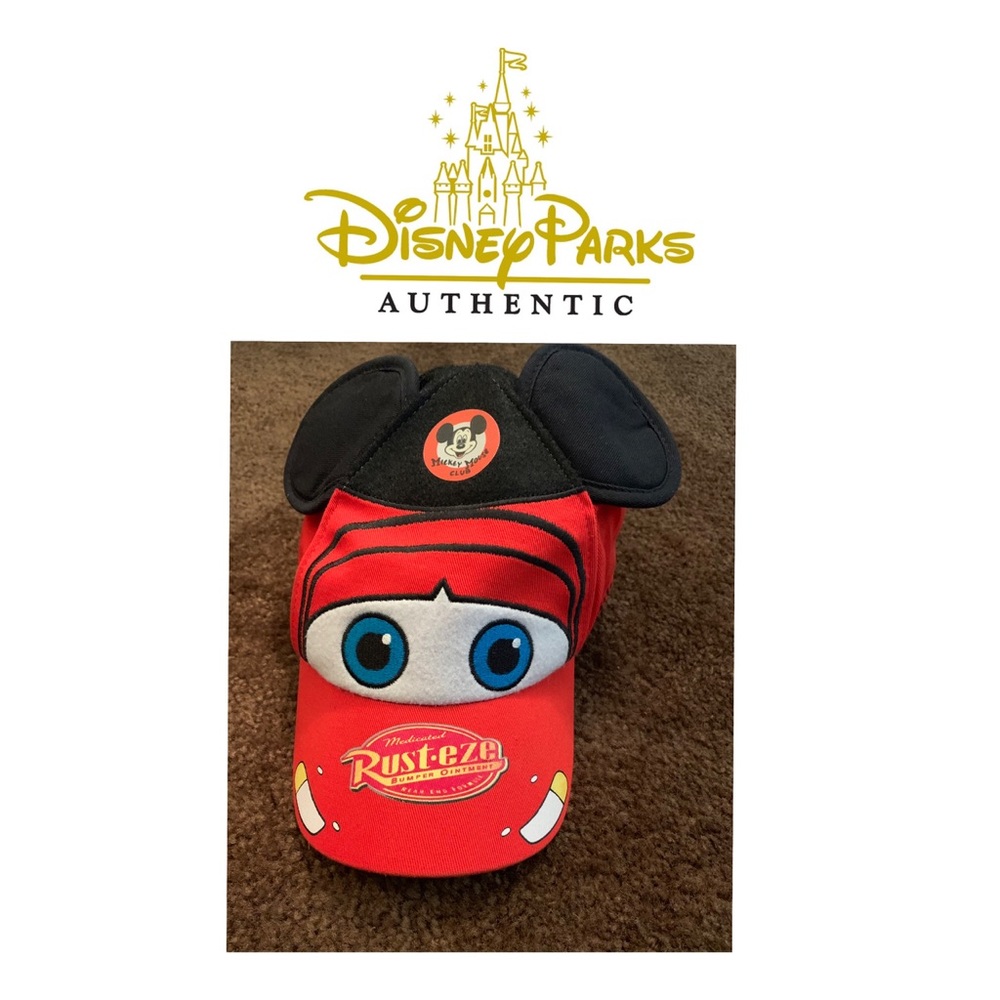 ✨Disney hats!! 2 at the price of 1 ✨